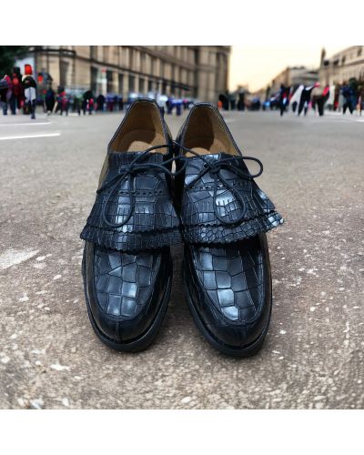 Derby shoe John Mendson 8172 Bob black croco-effect embossed leather with tassels