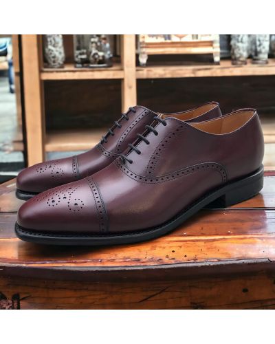 Oxford shoe Berwick 2784 burgundy leather