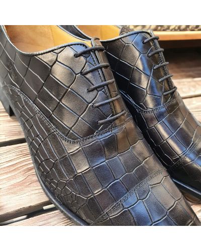 Oxford shoe Center 51 Ambas black croco-effect embossed leather