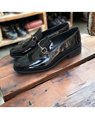 Moccasin shoe Center 51 Sphynx black varnished leather