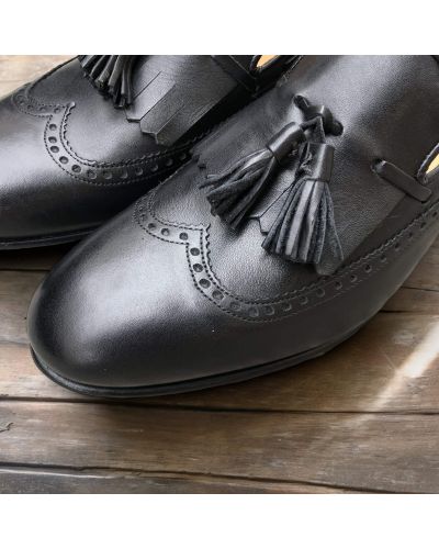 Mocassin à pompons et frange James FitzJames S0055 cuir noir