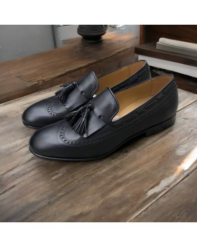 Mocassin à pompons et frange James FitzJames S0055 cuir noir