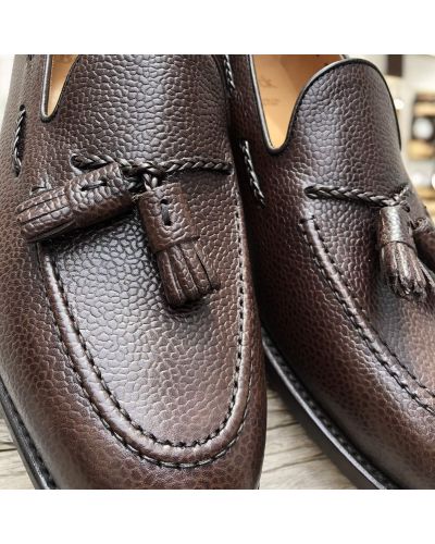 Tassel Loafer Berwick 4340 dark brown grained leather