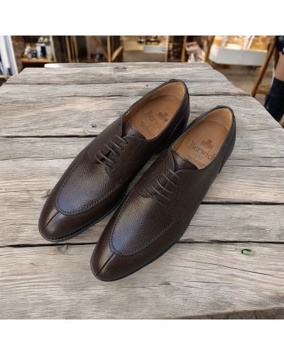 Derby shoe Berwick 3566 dark brown grained leather