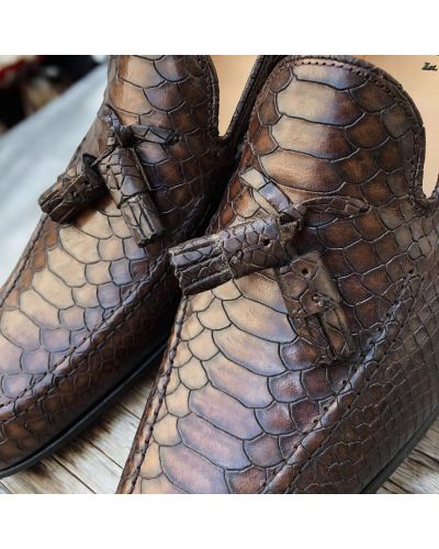 Mocassin à pompons Center 51 7561 cuir façon python marron