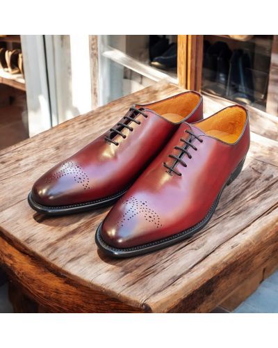 One cut Oxford shoe Berwick 3582 burgundy leather