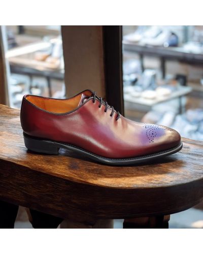 One cut Oxford shoe Berwick 3582 burgundy leather