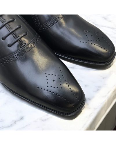 Perforated Oxford shoe Center 51 14803 black leather