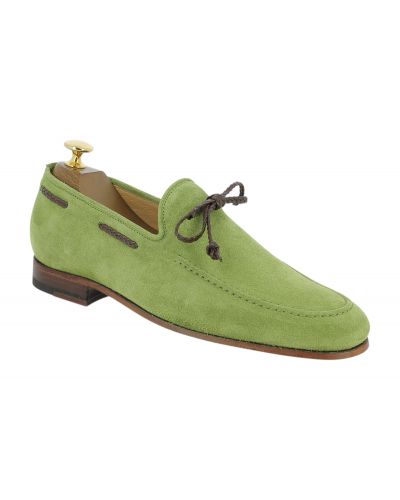 Moccasin Center 51 14778 green suede with a brown braided leather lace