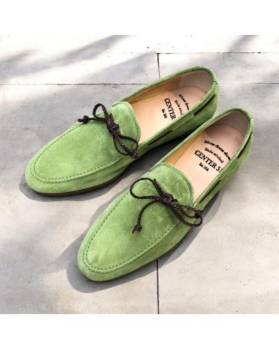 Moccasin Center 51 14778 green suede with a brown braided leather lace